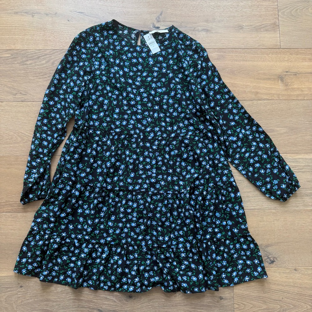 LOFT Floral Swing Dress - size M - NEW WITH TAGS